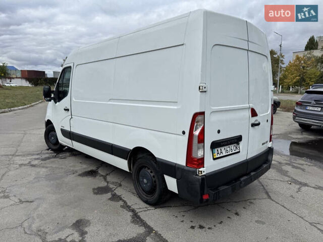 Белый Рено Мастер, объемом двигателя 2.3 л и пробегом 530 тыс. км за 9350 $, фото 4 на Automoto.ua