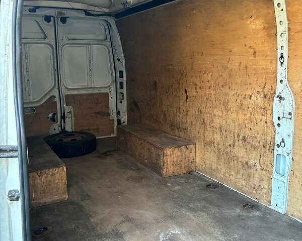 Белый Рено Мастер, объемом двигателя 2.3 л и пробегом 385 тыс. км за 13500 $, фото 26 на Automoto.ua