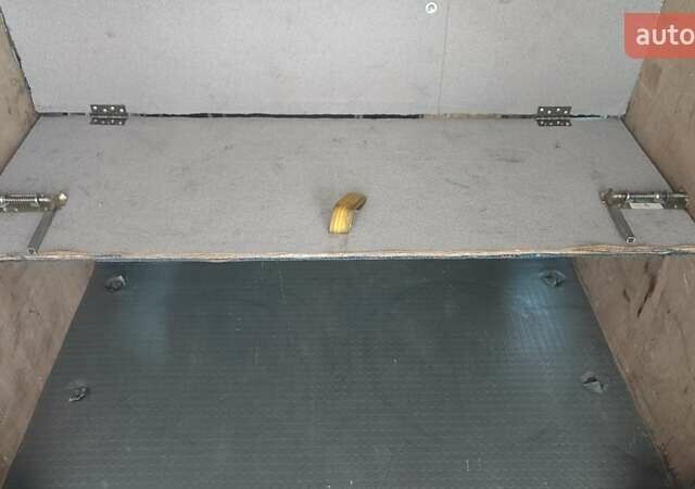 Белый Рено Мастер, объемом двигателя 2.3 л и пробегом 263 тыс. км за 13000 $, фото 23 на Automoto.ua