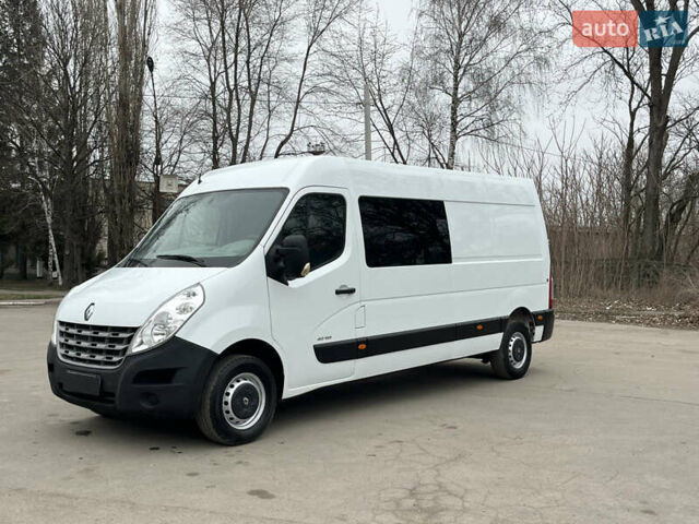 Белый Рено Мастер, объемом двигателя 2.3 л и пробегом 280 тыс. км за 11900 $, фото 1 на Automoto.ua