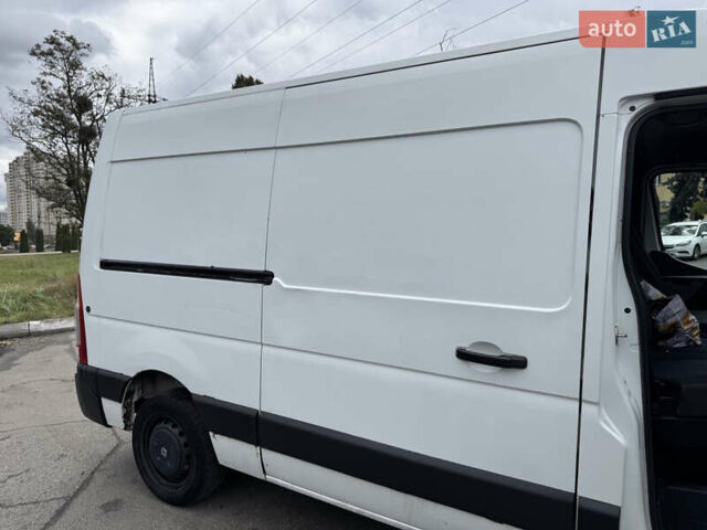 Белый Рено Мастер, объемом двигателя 2.3 л и пробегом 530 тыс. км за 9350 $, фото 15 на Automoto.ua