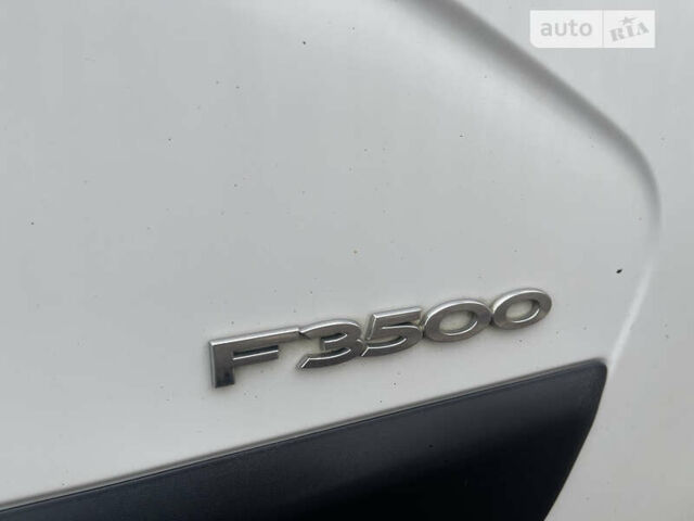 Белый Рено Мастер, объемом двигателя 2.3 л и пробегом 342 тыс. км за 10900 $, фото 29 на Automoto.ua