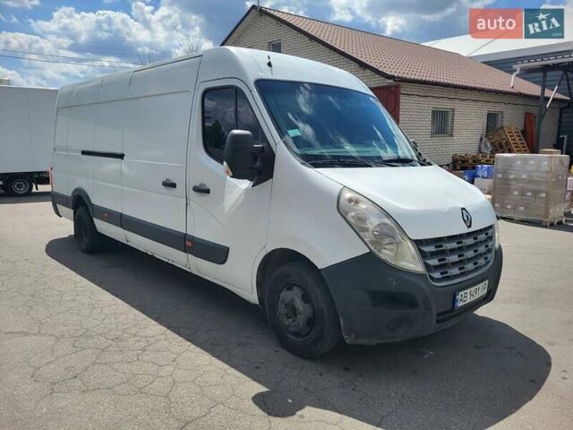 Белый Рено Мастер, объемом двигателя 2.3 л и пробегом 320 тыс. км за 12400 $, фото 1 на Automoto.ua