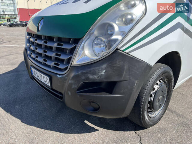 Белый Рено Мастер, объемом двигателя 2.3 л и пробегом 355 тыс. км за 10500 $, фото 7 на Automoto.ua
