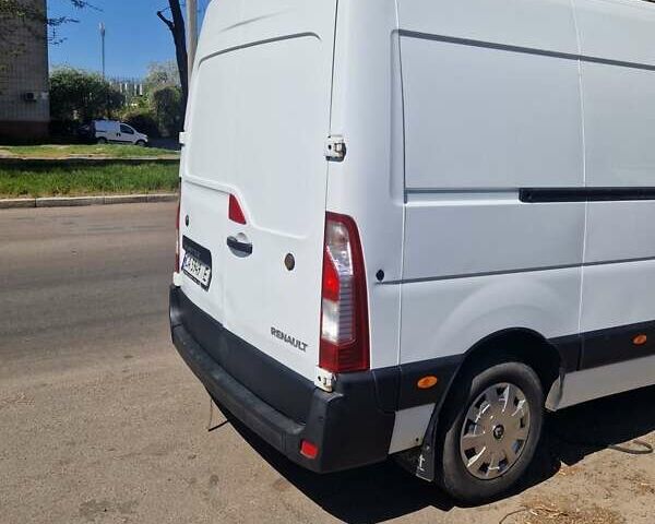 Белый Рено Мастер, объемом двигателя 2.3 л и пробегом 528 тыс. км за 11700 $, фото 3 на Automoto.ua