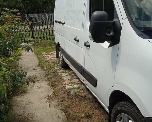 Белый Рено Мастер, объемом двигателя 2.3 л и пробегом 278 тыс. км за 11000 $, фото 5 на Automoto.ua