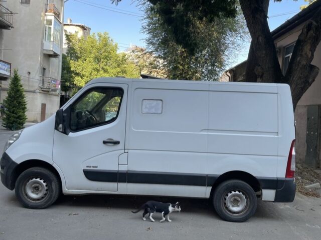 Білий Рено Мастєр, об'ємом двигуна 2.3 л та пробігом 148 тис. км за 12000 $, фото 1 на Automoto.ua