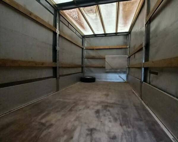 Белый Рено Мастер, объемом двигателя 2.3 л и пробегом 639 тыс. км за 13300 $, фото 5 на Automoto.ua