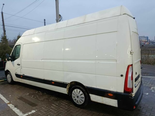 Белый Рено Мастер, объемом двигателя 2.3 л и пробегом 624 тыс. км за 12000 $, фото 1 на Automoto.ua