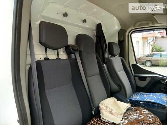 Рено Мастєр 2014 у Каменце-Подольском на Automoto.ua Білий Рено Мастєр, об'ємом двигуна 2.3 л та пробігом 121 тис. км за 11400 $, фото 4 на Automoto.ua