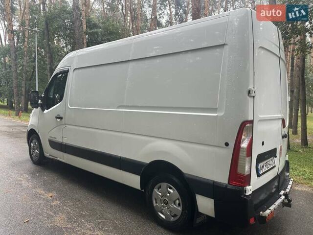 Белый Рено Мастер, объемом двигателя 2.3 л и пробегом 292 тыс. км за 12400 $, фото 7 на Automoto.ua