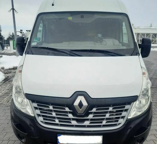 Белый Рено Мастер, объемом двигателя 2.3 л и пробегом 630 тыс. км за 12000 $, фото 1 на Automoto.ua