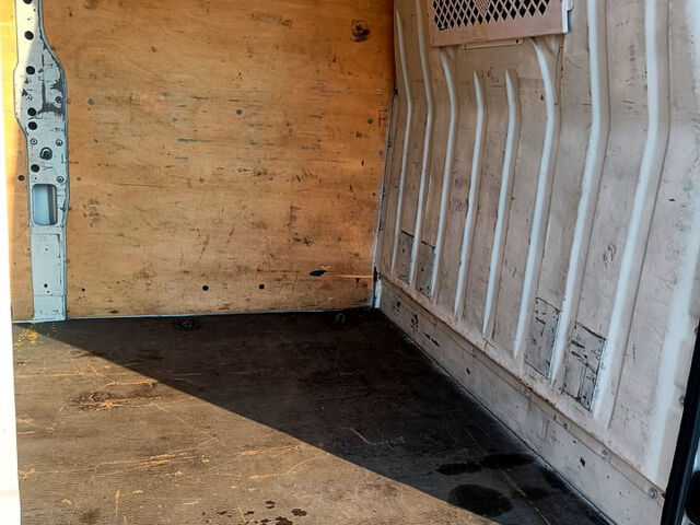 Білий Рено Мастєр, об'ємом двигуна 2.3 л та пробігом 290 тис. км за 13500 $, фото 2 на Automoto.ua