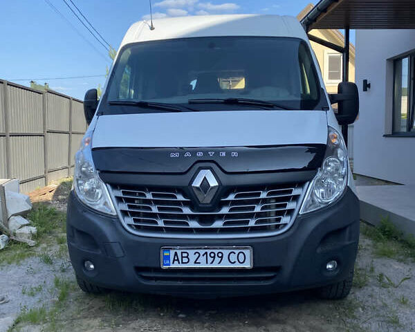 Белый Рено Мастер, объемом двигателя 2.3 л и пробегом 214 тыс. км за 18900 $, фото 30 на Automoto.ua