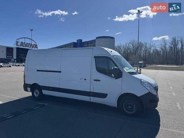 Белый Рено Мастер, объемом двигателя 2.3 л и пробегом 393 тыс. км за 10200 $, фото 2 на Automoto.ua