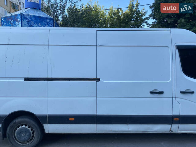 Білий Рено Мастєр, об'ємом двигуна 2.3 л та пробігом 556 тис. км за 11000 $, фото 1 на Automoto.ua