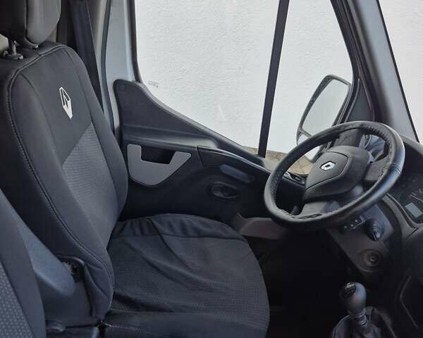 Білий Рено Мастєр, об'ємом двигуна 2.3 л та пробігом 301 тис. км за 11500 $, фото 2 на Automoto.ua