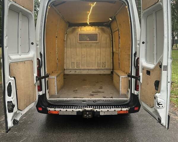 Белый Рено Мастер, объемом двигателя 2.3 л и пробегом 292 тыс. км за 12400 $, фото 19 на Automoto.ua
