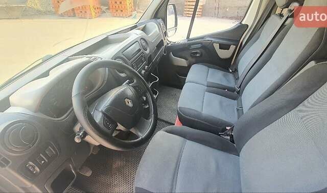 Білий Рено Мастєр, об'ємом двигуна 0 л та пробігом 2 тис. км за 9200 $, фото 1 на Automoto.ua