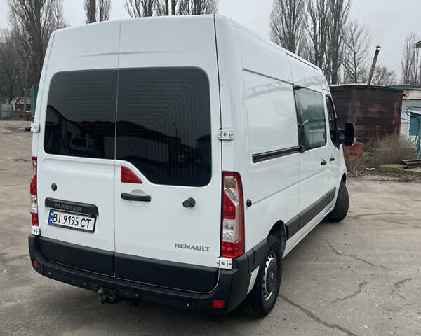 Белый Рено Мастер, объемом двигателя 2.3 л и пробегом 305 тыс. км за 14000 $, фото 1 на Automoto.ua