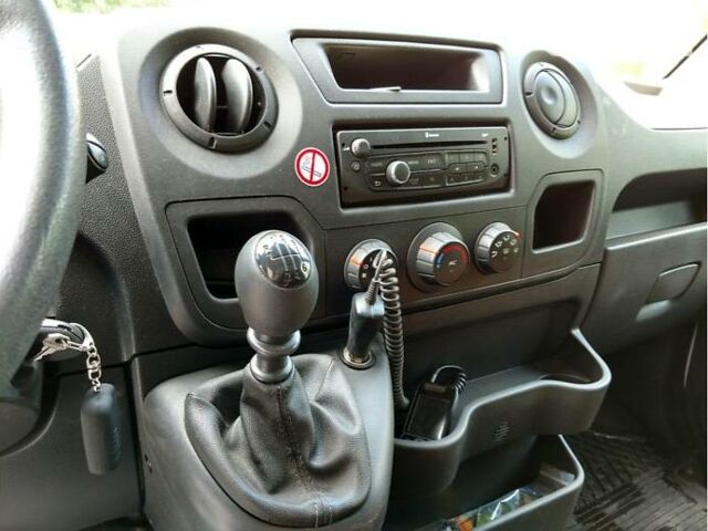 Рено Мастєр 2014 у Каменце-Подольском на Automoto.ua Білий Рено Мастєр, об'ємом двигуна 2.3 л та пробігом 121 тис. км за 11400 $, фото 7 на Automoto.ua