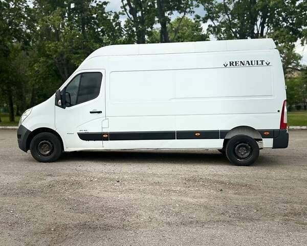 Белый Рено Мастер, объемом двигателя 2.3 л и пробегом 431 тыс. км за 11650 $, фото 2 на Automoto.ua