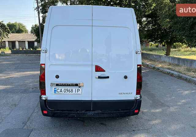 Белый Рено Мастер, объемом двигателя 2.3 л и пробегом 328 тыс. км за 10700 $, фото 16 на Automoto.ua