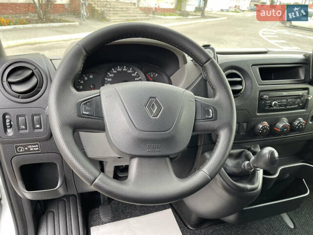 Рено Мастєр 2015 у Радивилове на Automoto.ua Білий Рено Мастєр, об'ємом двигуна 2.3 л та пробігом 280 тис. км за 14500 $, фото 35 на Automoto.ua