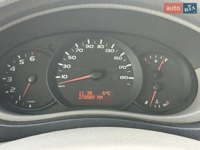 Білий Рено Мастєр, об'ємом двигуна 2.3 л та пробігом 386 тис. км за 15000 $, фото 15 на Automoto.ua