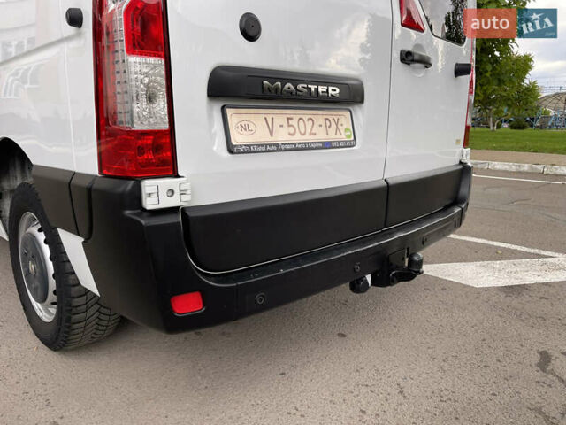 Рено Мастєр 2015 у Радивилове на Automoto.ua Білий Рено Мастєр, об'ємом двигуна 2.3 л та пробігом 280 тис. км за 14500 $, фото 20 на Automoto.ua