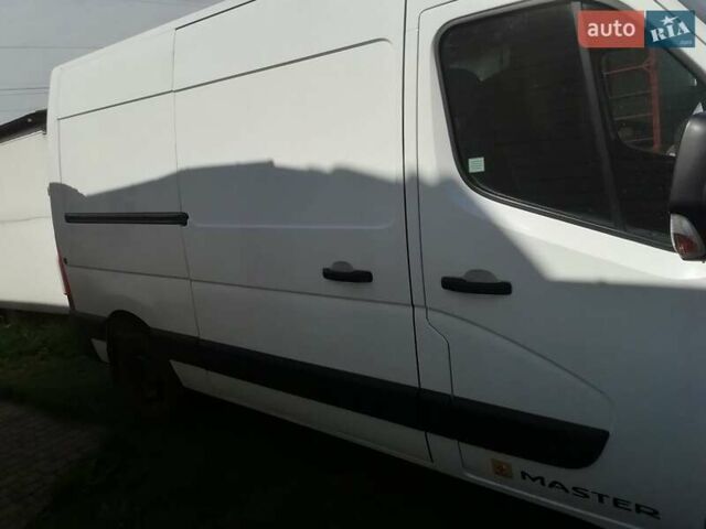 Білий Рено Мастєр, об'ємом двигуна 2.3 л та пробігом 207 тис. км за 14200 $, фото 2 на Automoto.ua