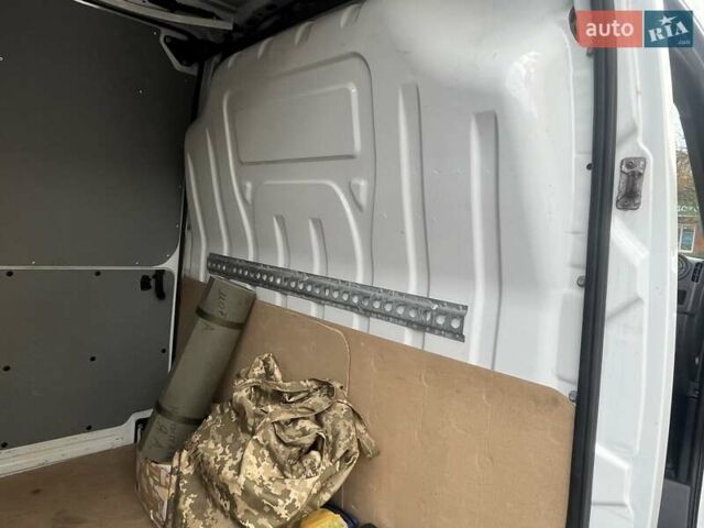 Білий Рено Мастєр, об'ємом двигуна 2.3 л та пробігом 386 тис. км за 15000 $, фото 10 на Automoto.ua