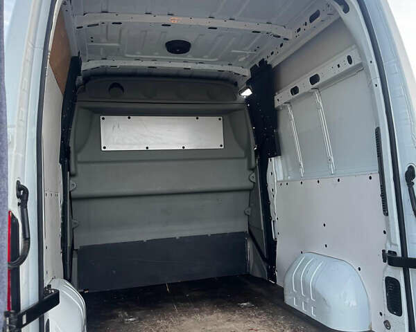 Білий Рено Мастєр, об'ємом двигуна 2.3 л та пробігом 240 тис. км за 16700 $, фото 63 на Automoto.ua