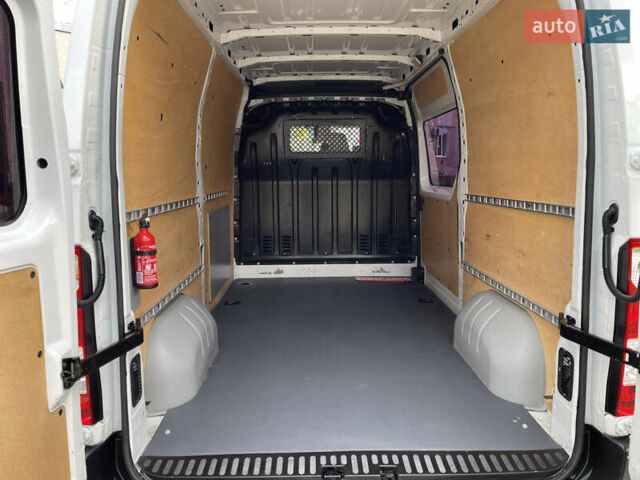 Рено Мастєр 2015 у Радивилове на Automoto.ua Білий Рено Мастєр, об'ємом двигуна 2.3 л та пробігом 280 тис. км за 14500 $, фото 49 на Automoto.ua