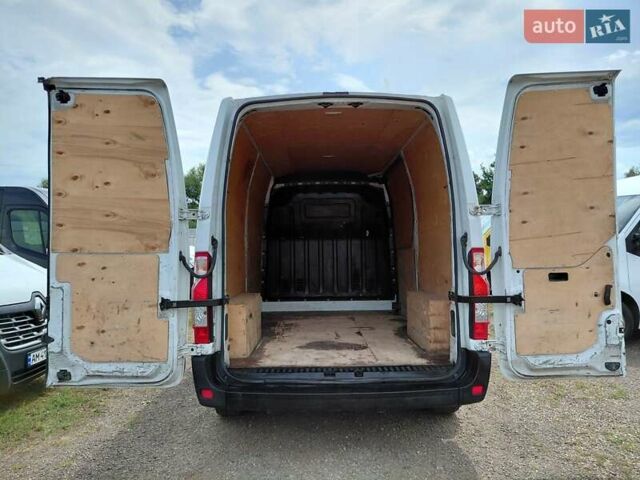 Білий Рено Мастєр, об'ємом двигуна 2.3 л та пробігом 302 тис. км за 12900 $, фото 18 на Automoto.ua