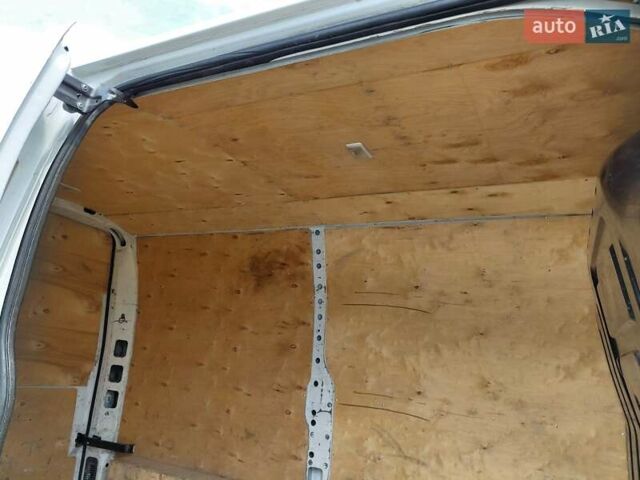 Білий Рено Мастєр, об'ємом двигуна 2.3 л та пробігом 302 тис. км за 12900 $, фото 14 на Automoto.ua