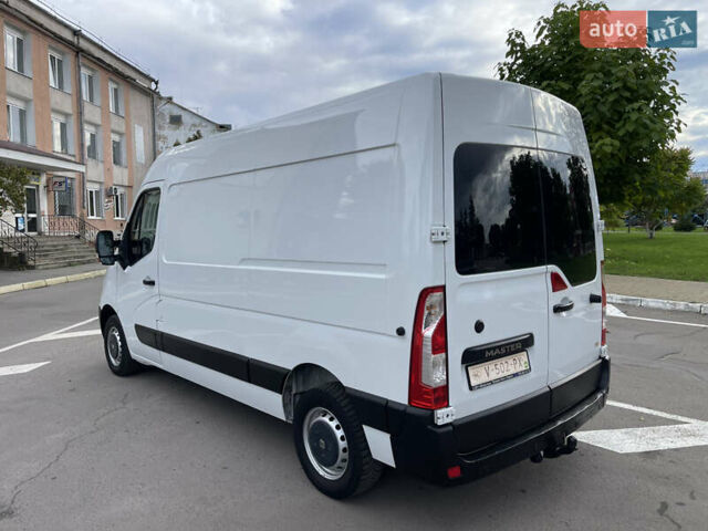 Рено Мастєр 2015 у Радивилове на Automoto.ua Білий Рено Мастєр, об'ємом двигуна 2.3 л та пробігом 280 тис. км за 14500 $, фото 60 на Automoto.ua