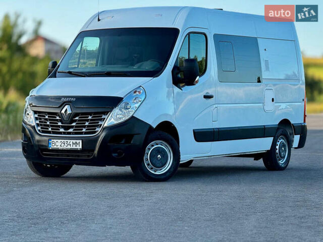 Білий Рено Мастєр, об'ємом двигуна 2.3 л та пробігом 240 тис. км за 16700 $, фото 1 на Automoto.ua