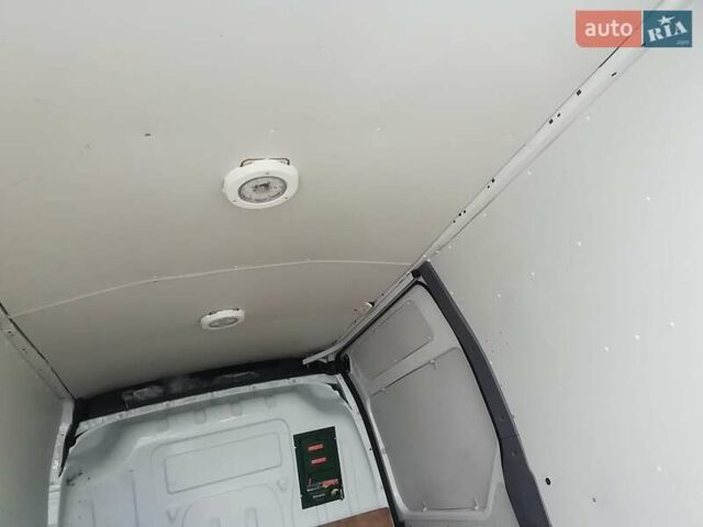 Білий Рено Мастєр, об'ємом двигуна 2.3 л та пробігом 207 тис. км за 14200 $, фото 10 на Automoto.ua