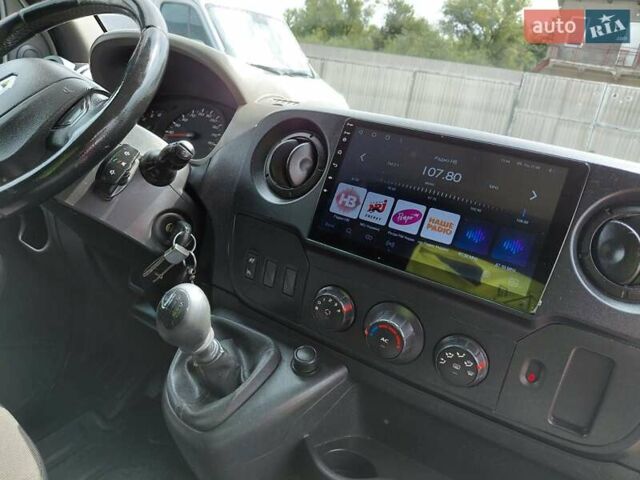 Білий Рено Мастєр, об'ємом двигуна 2.3 л та пробігом 302 тис. км за 12900 $, фото 30 на Automoto.ua