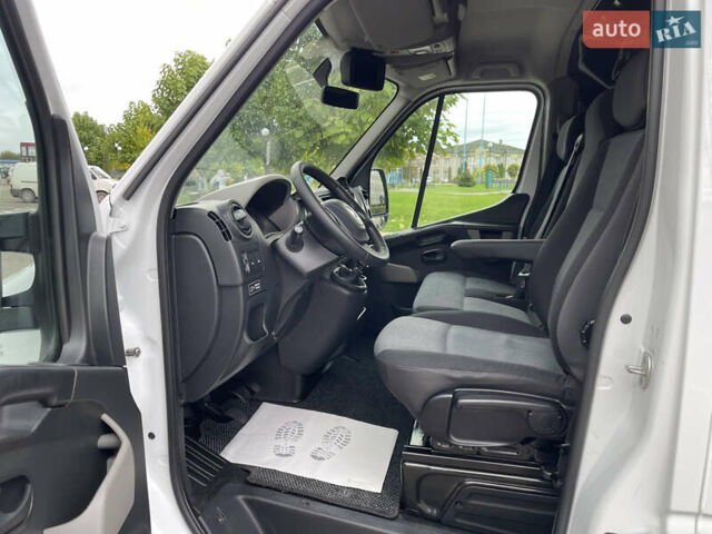 Рено Мастєр 2015 у Радивилове на Automoto.ua Білий Рено Мастєр, об'ємом двигуна 2.3 л та пробігом 280 тис. км за 14500 $, фото 26 на Automoto.ua