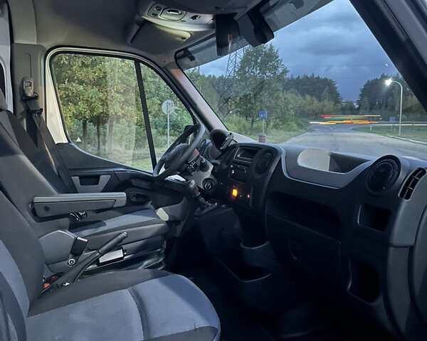 Рено Мастер 2015 в Ковель на Automoto.ua Белый Рено Мастер, объемом двигателя 2.3 л и пробегом 248 тыс. км за 22999 $, фото 17 на Automoto.ua