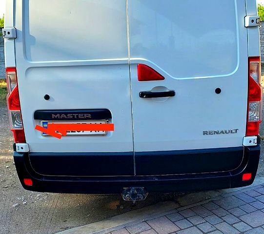 Белый Рено Мастер, объемом двигателя 2.3 л и пробегом 256 тыс. км за 13300 $, фото 7 на Automoto.ua