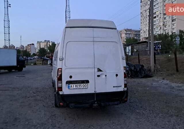 Белый Рено Мастер, объемом двигателя 2.3 л и пробегом 443 тыс. км за 9200 $, фото 1 на Automoto.ua