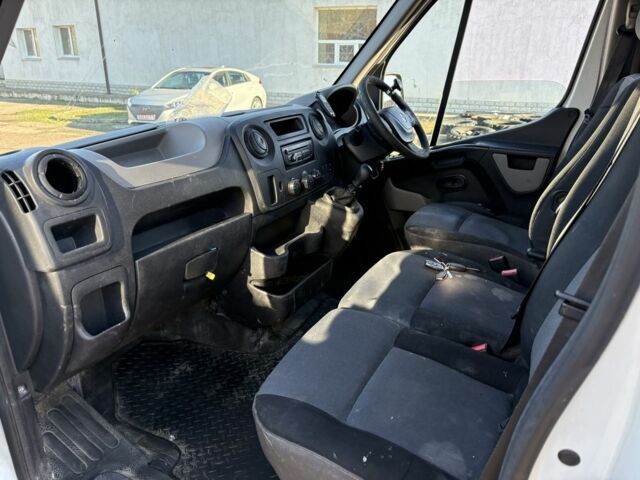 Білий Рено Мастєр, об'ємом двигуна 2.3 л та пробігом 164 тис. км за 5800 $, фото 9 на Automoto.ua