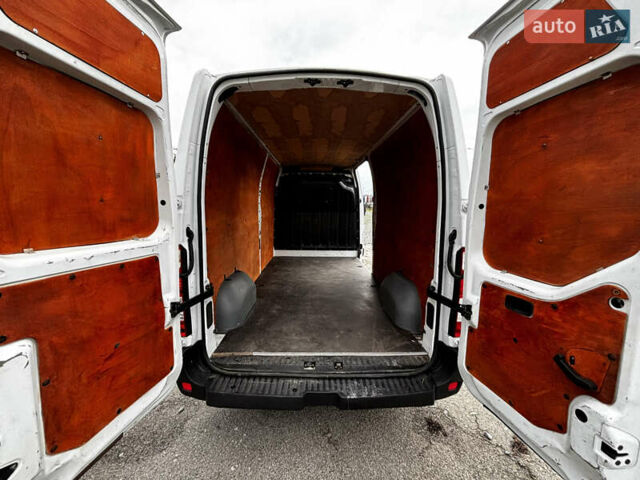 Белый Рено Мастер, объемом двигателя 2.3 л и пробегом 256 тыс. км за 14500 $, фото 7 на Automoto.ua