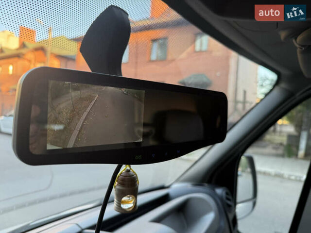 Белый Рено Мастер, объемом двигателя 2.3 л и пробегом 281 тыс. км за 14000 $, фото 24 на Automoto.ua