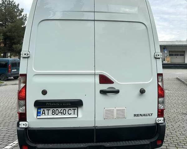 Білий Рено Мастєр, об'ємом двигуна 2.3 л та пробігом 530 тис. км за 12800 $, фото 1 на Automoto.ua