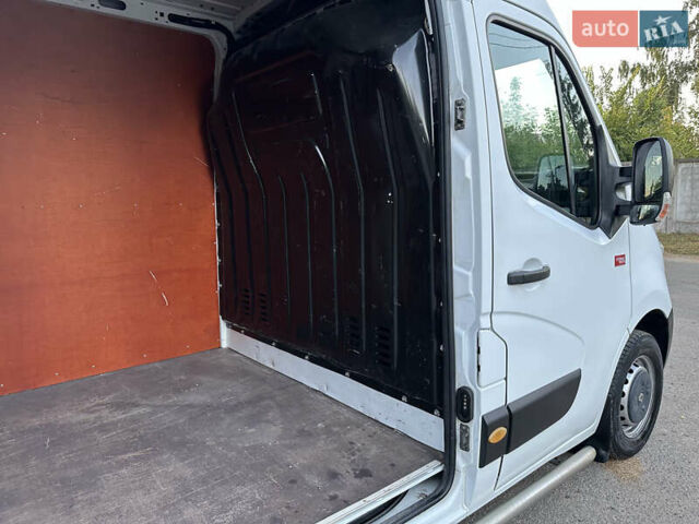 Білий Рено Мастєр, об'ємом двигуна 2.3 л та пробігом 135 тис. км за 17950 $, фото 32 на Automoto.ua