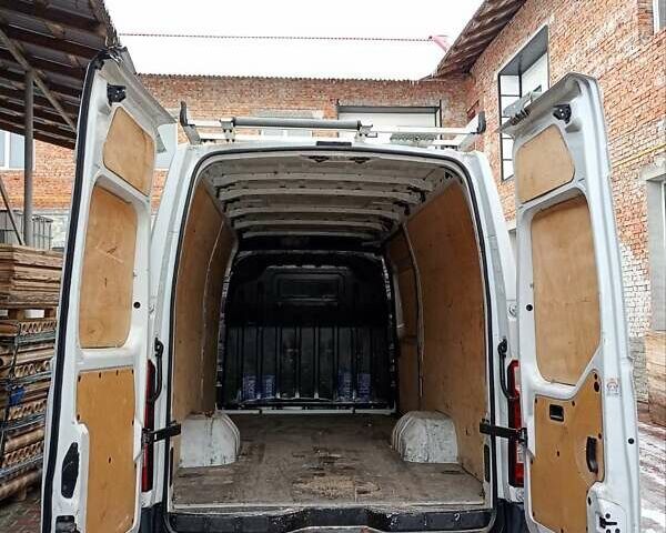 Белый Рено Мастер, объемом двигателя 2.3 л и пробегом 185 тыс. км за 17699 $, фото 10 на Automoto.ua